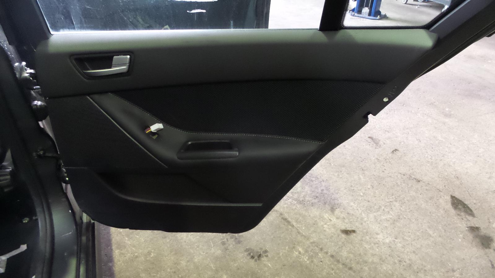 FORD FALCON FGX XR6 XR8 BLACK CLOTH FRONT & REAR SEATS
